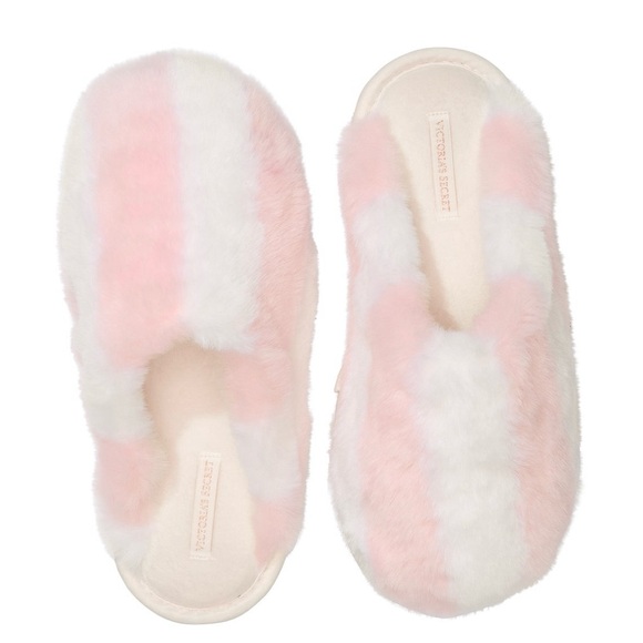 Victoria's Secret Shoes - VICTORIA’S SECRET PINK Faux Fur Slide Slippers.